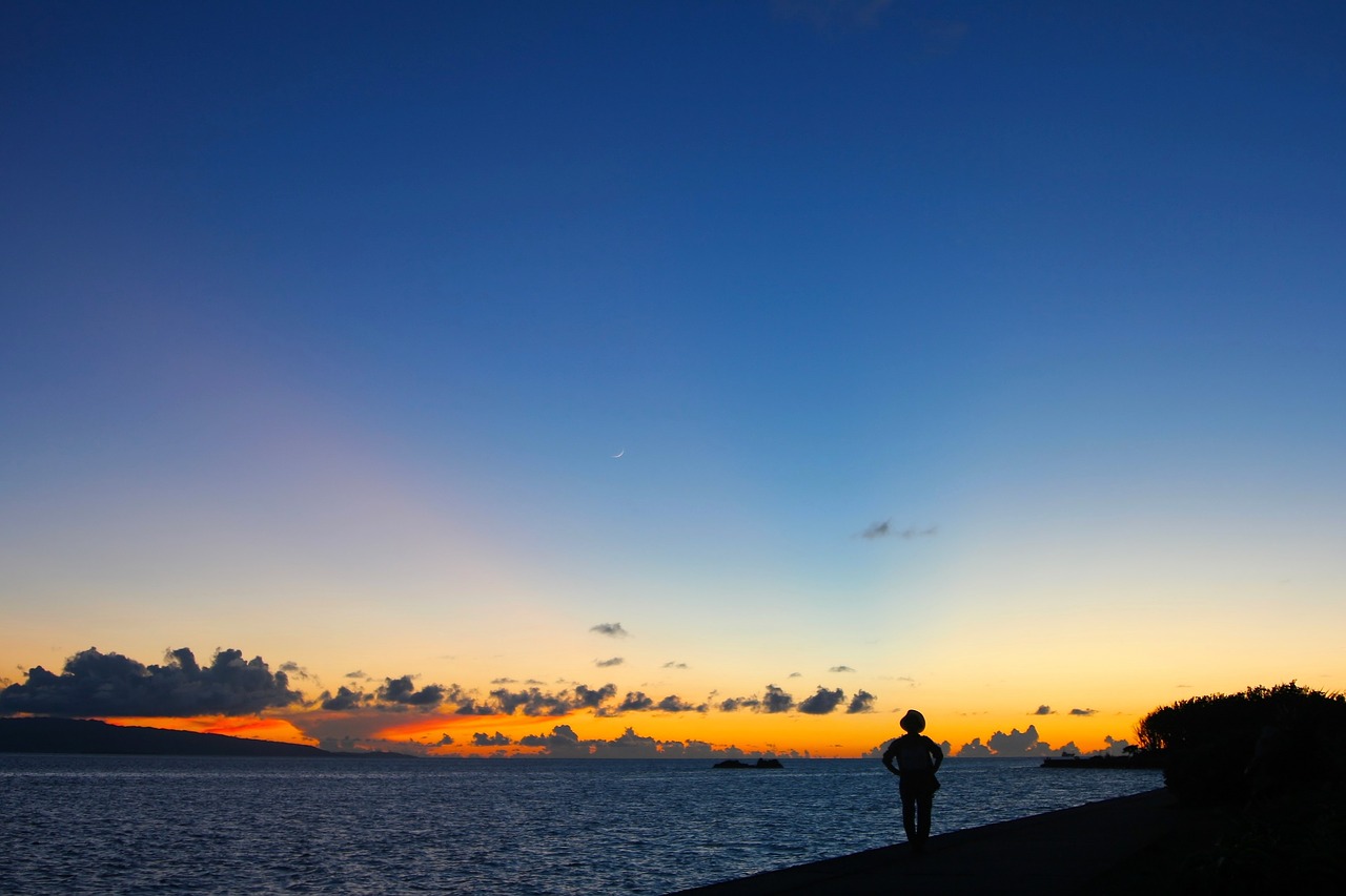 Image - sunset evening nightfall people