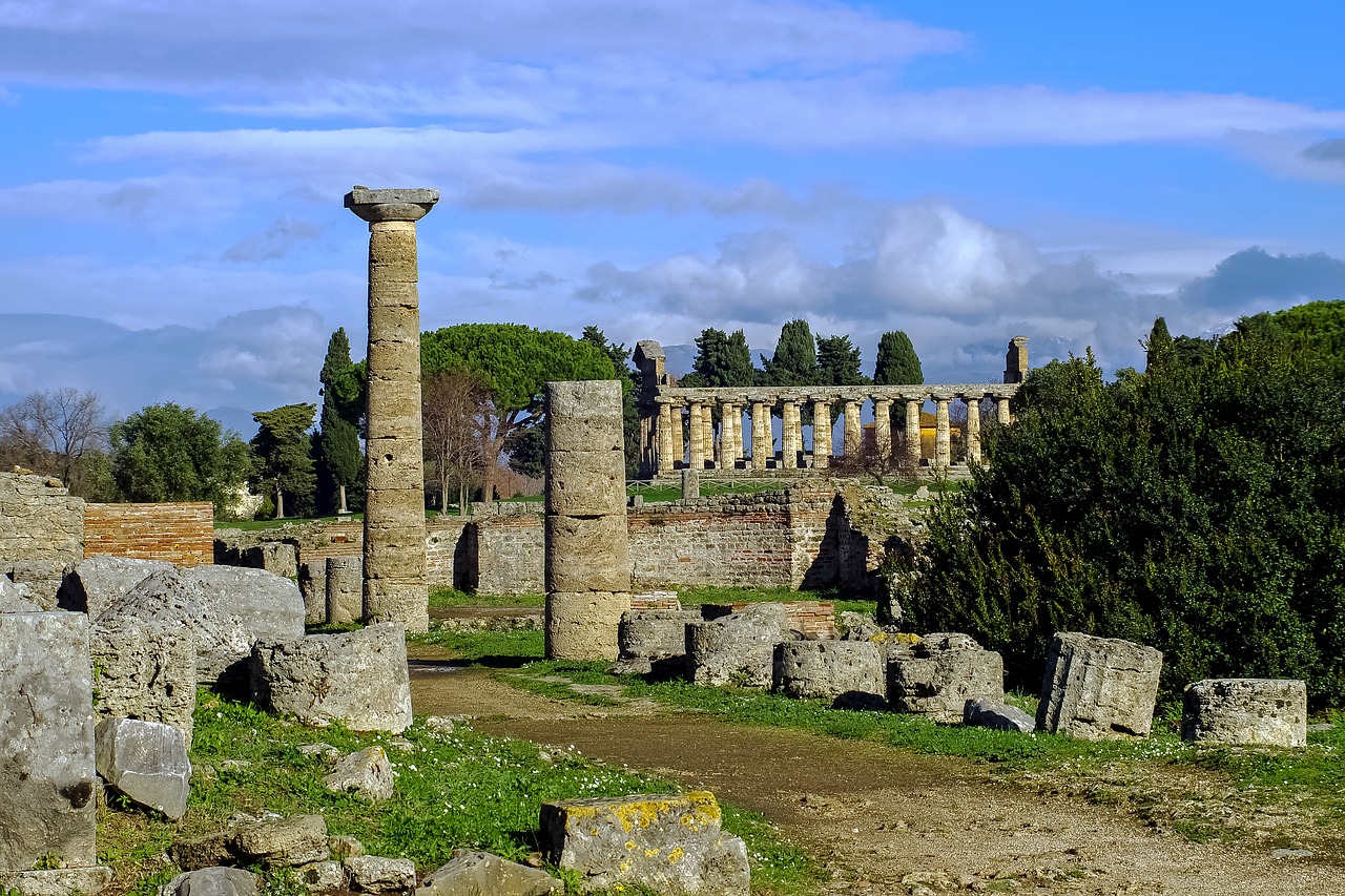 Image - paestum salerno italy via sacra