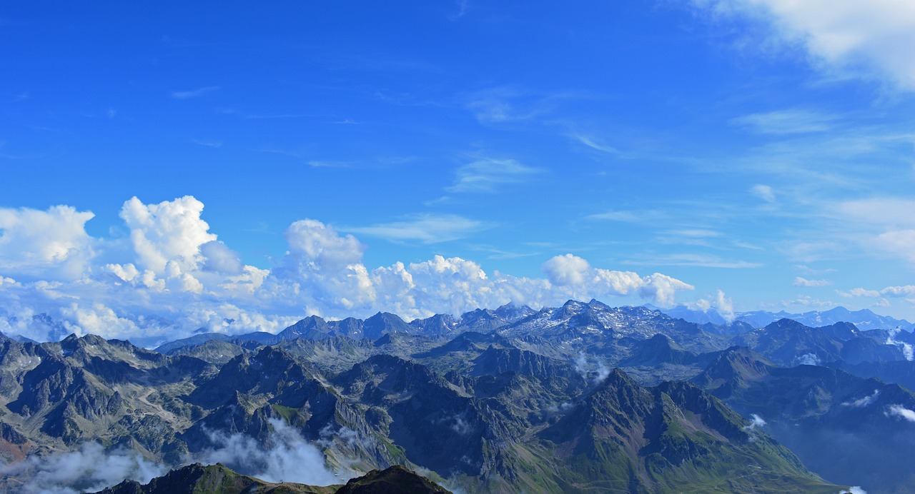 Image - pyrénées mountain landscape