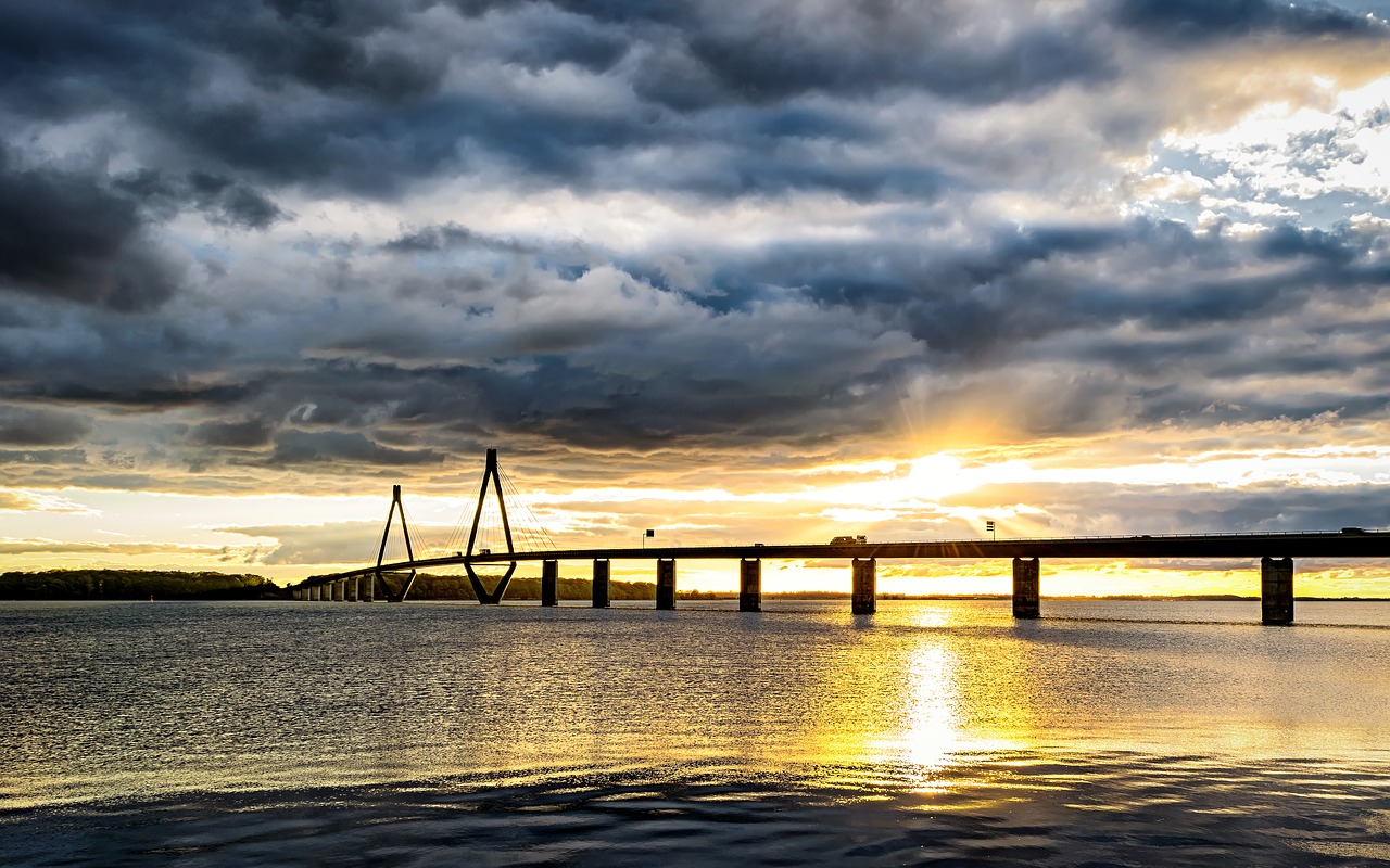 Image - baltic sea bridge denmark