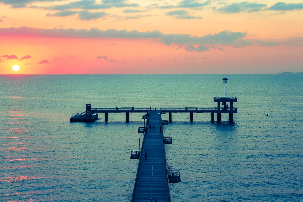 Image - burgas sea bridge bulgaria summer