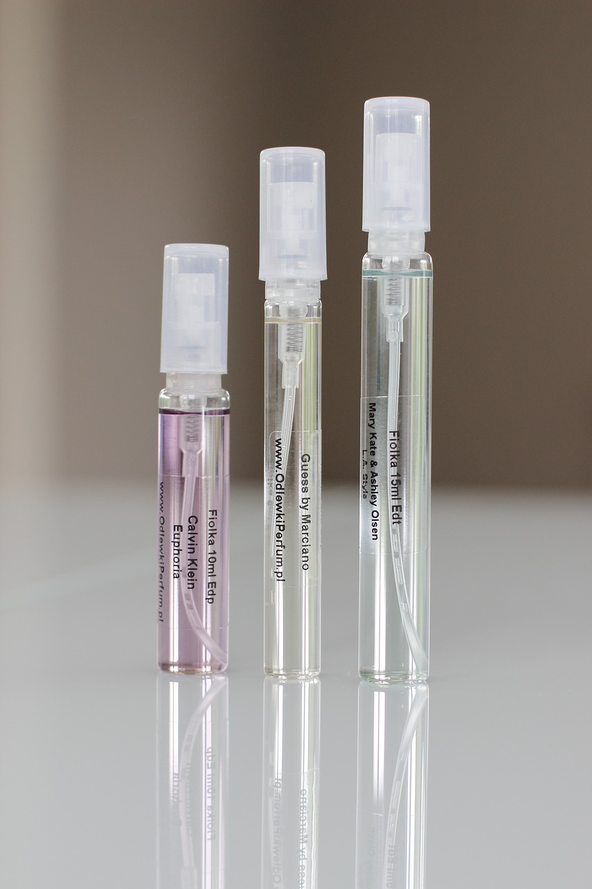 Image - perfume vial scents