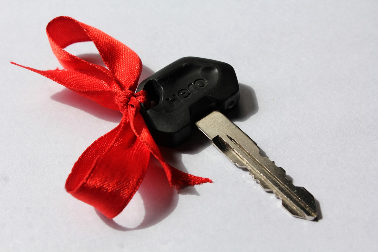 Image - key scooter hero gift new bike