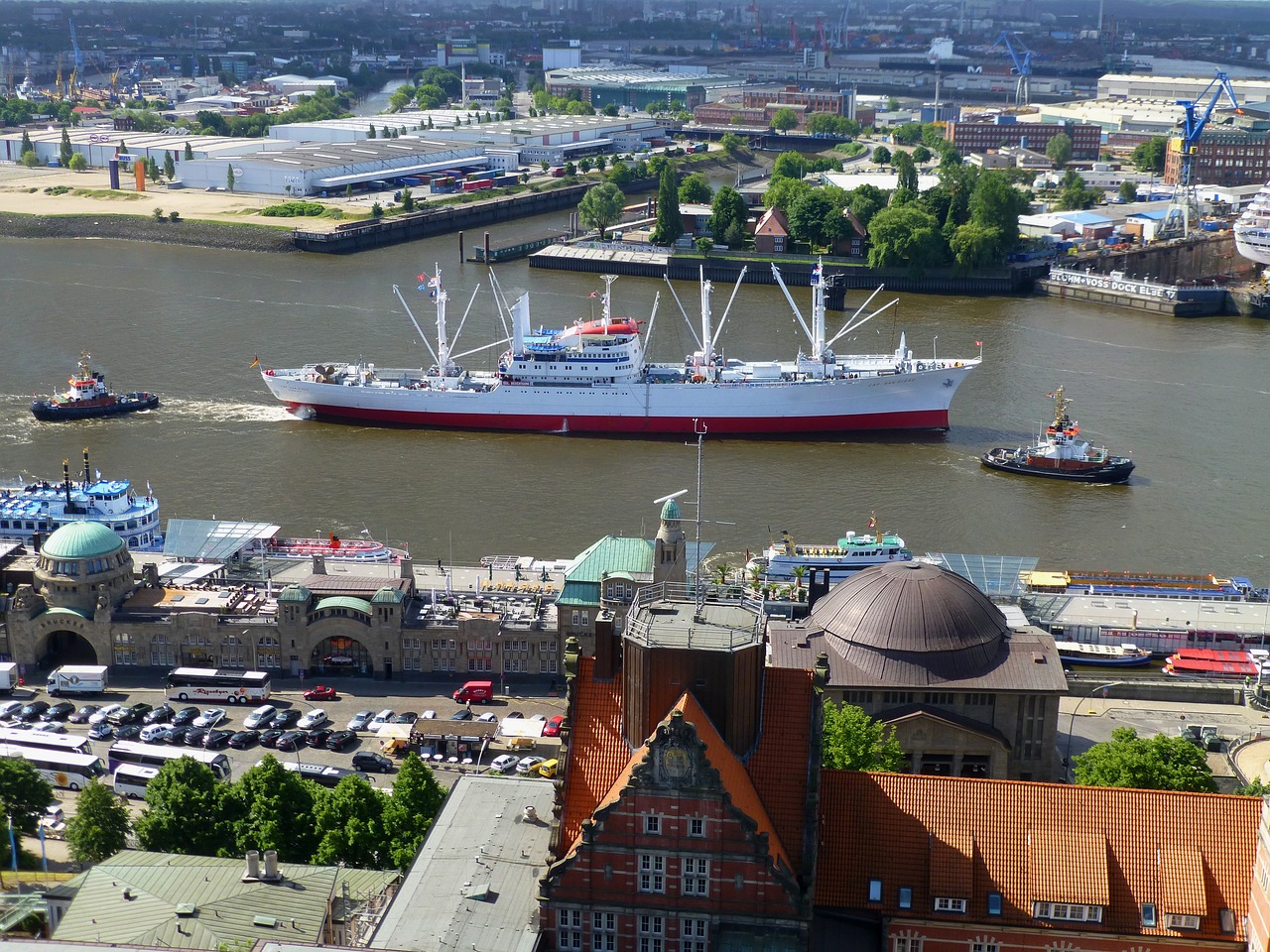 Image - ship container elbe seafaring port