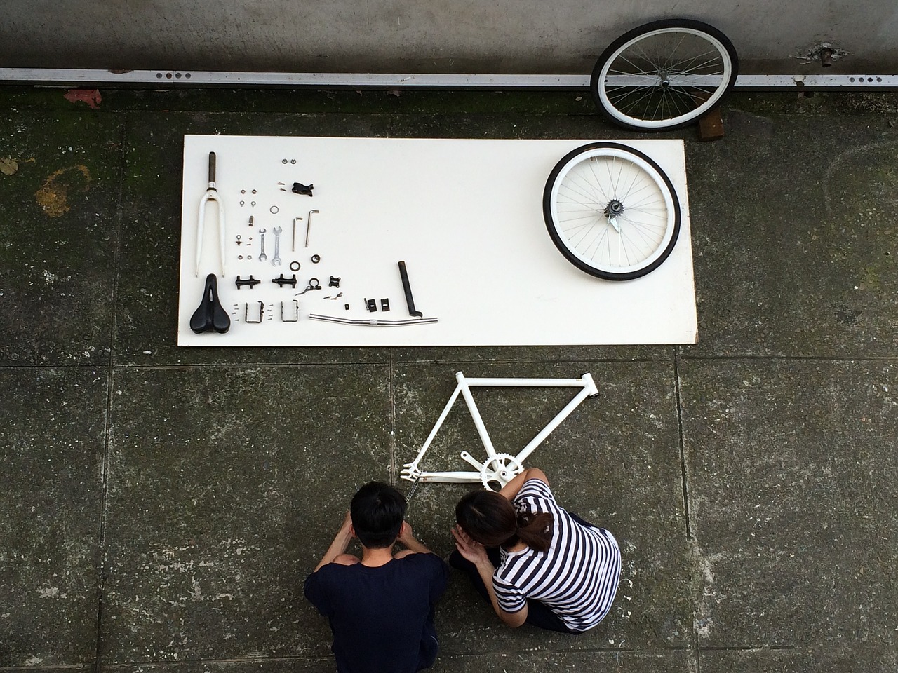 Image - assembling a bicycle component bike