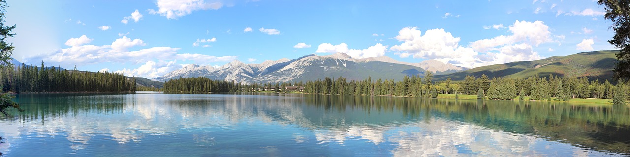 Image - jasper lake beauvert canada lake