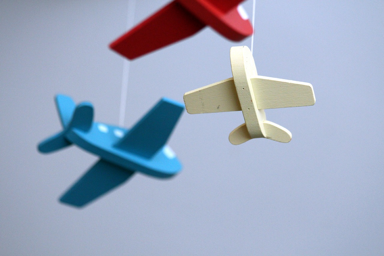 Image - plane toy blue white red