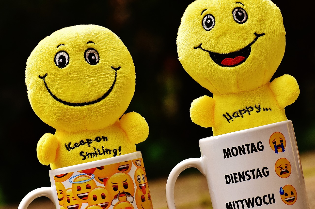 Image - smilies cup yellow funny joy