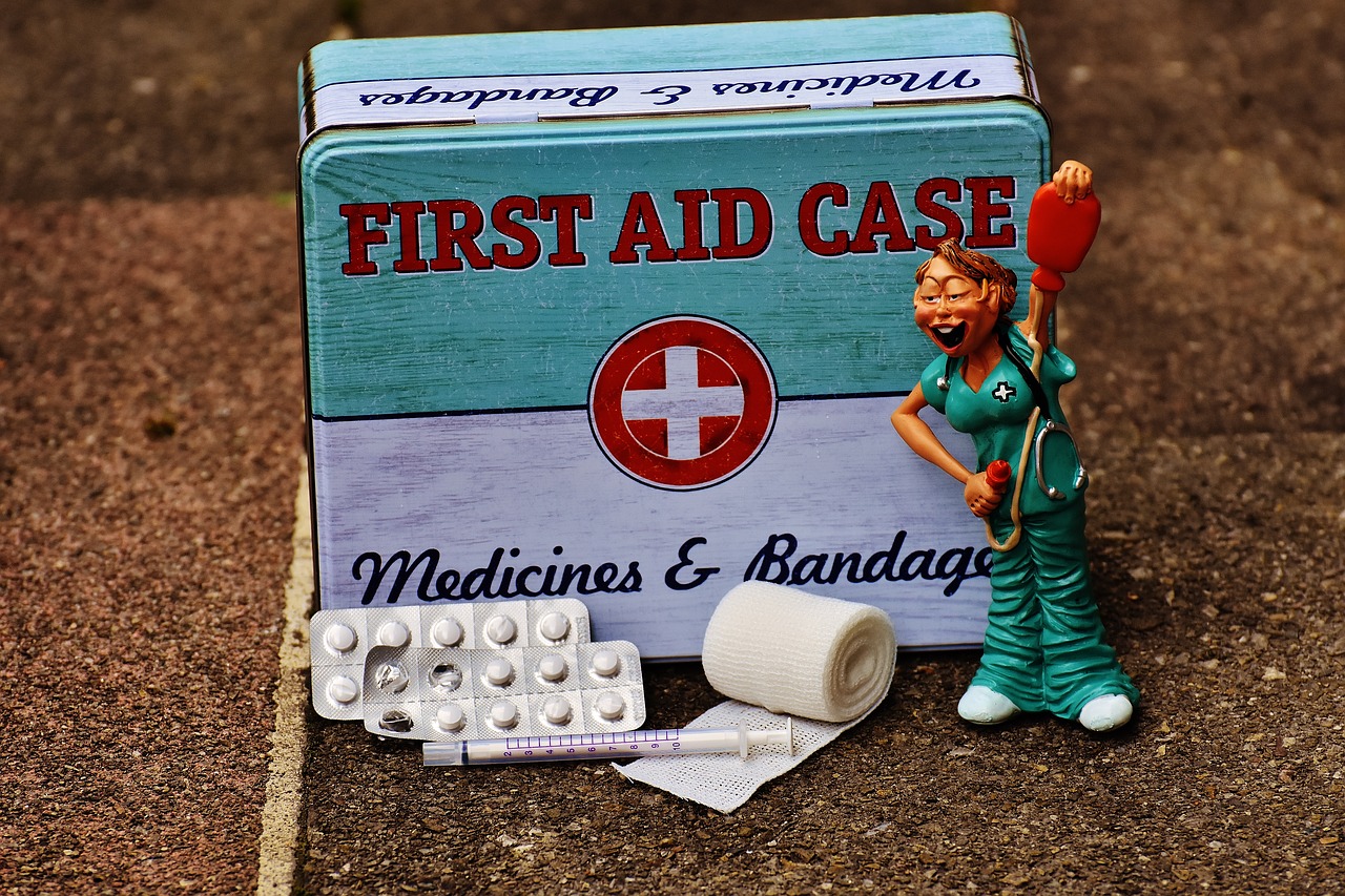 Image - first aid nurse funny box tin can