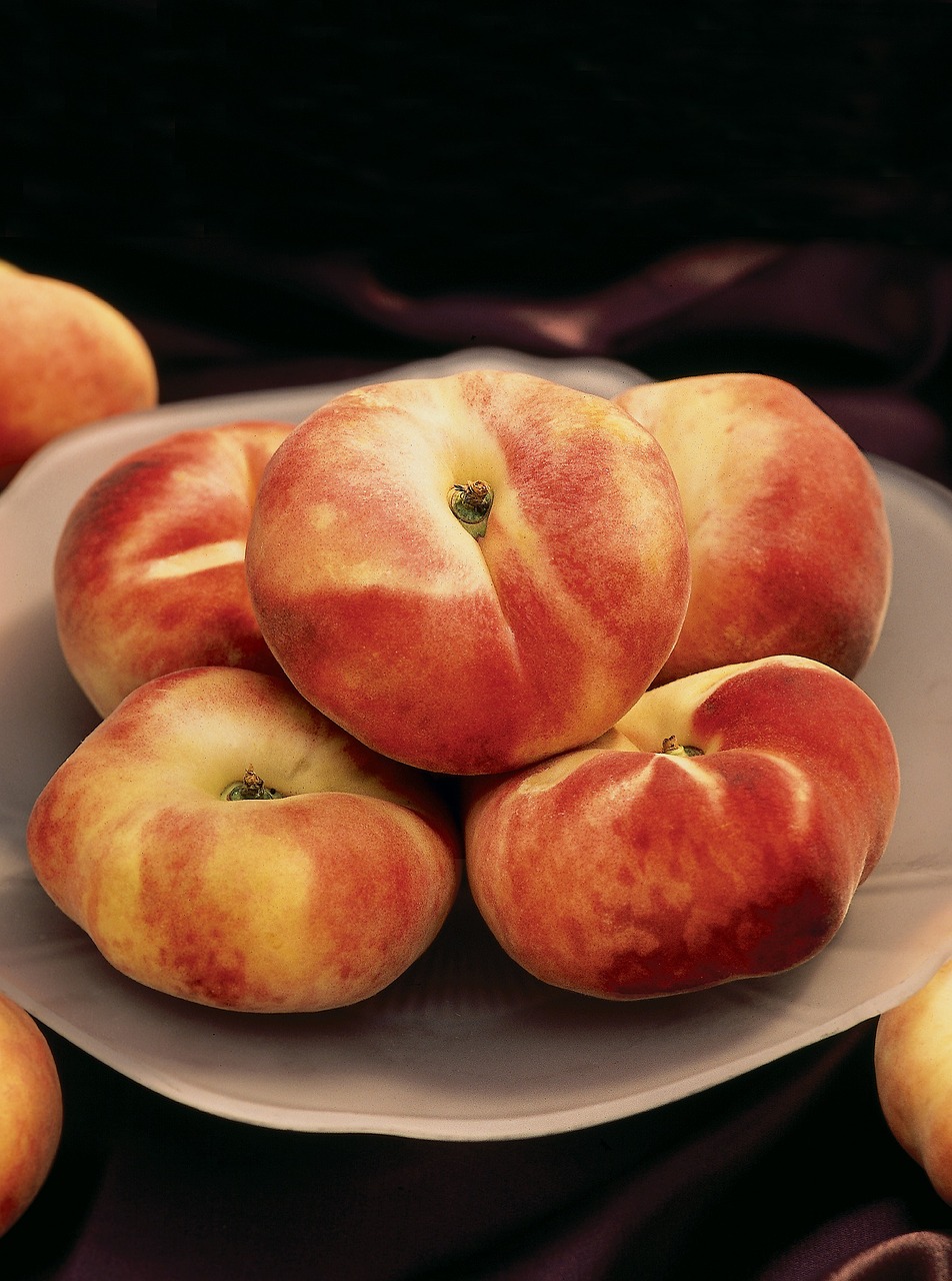 Image - galaxy peaches fresh fruit sweet