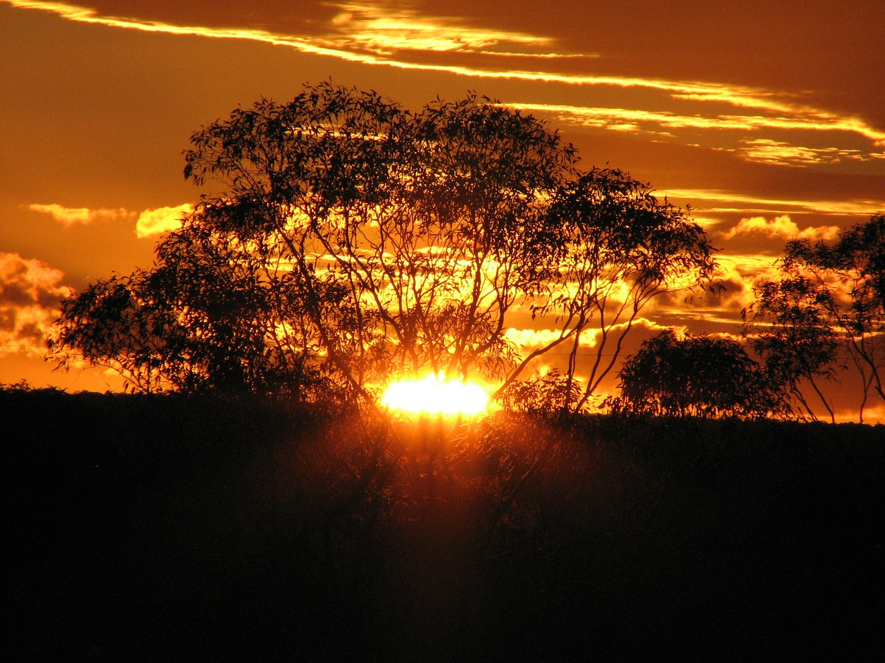 Image - golden sunset clouds sky sunrays