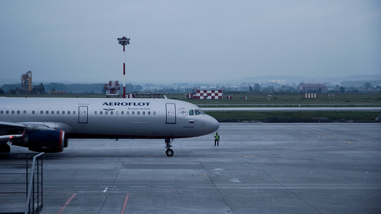 Image - saeroflot aeroflot amolet large
