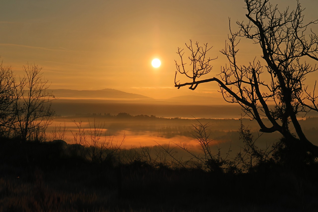 Image - dawn landscape tuscany sunser