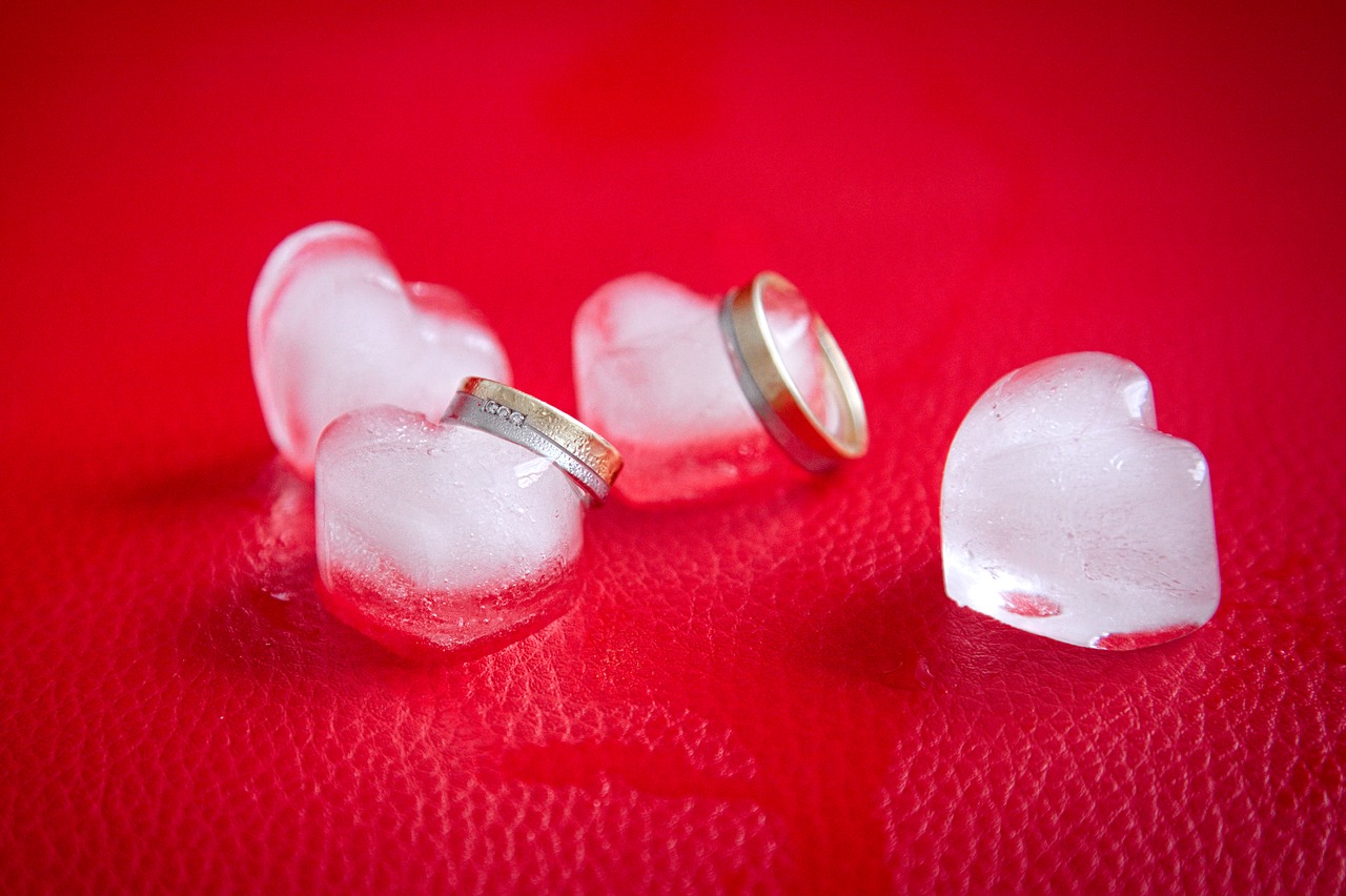 Image - ice frozen cold ice cubes wedding