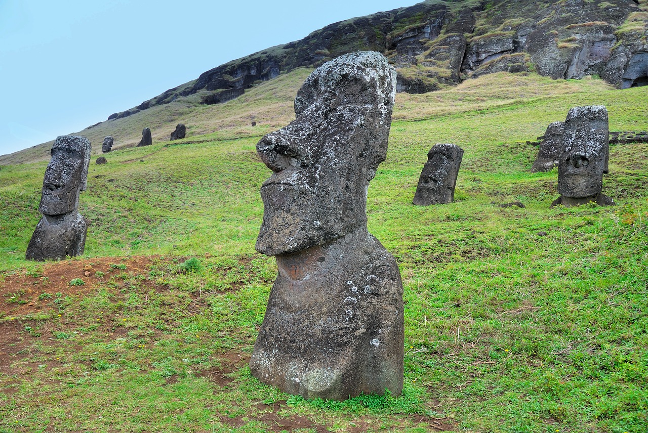 Image - chile easter island moai rapa nui