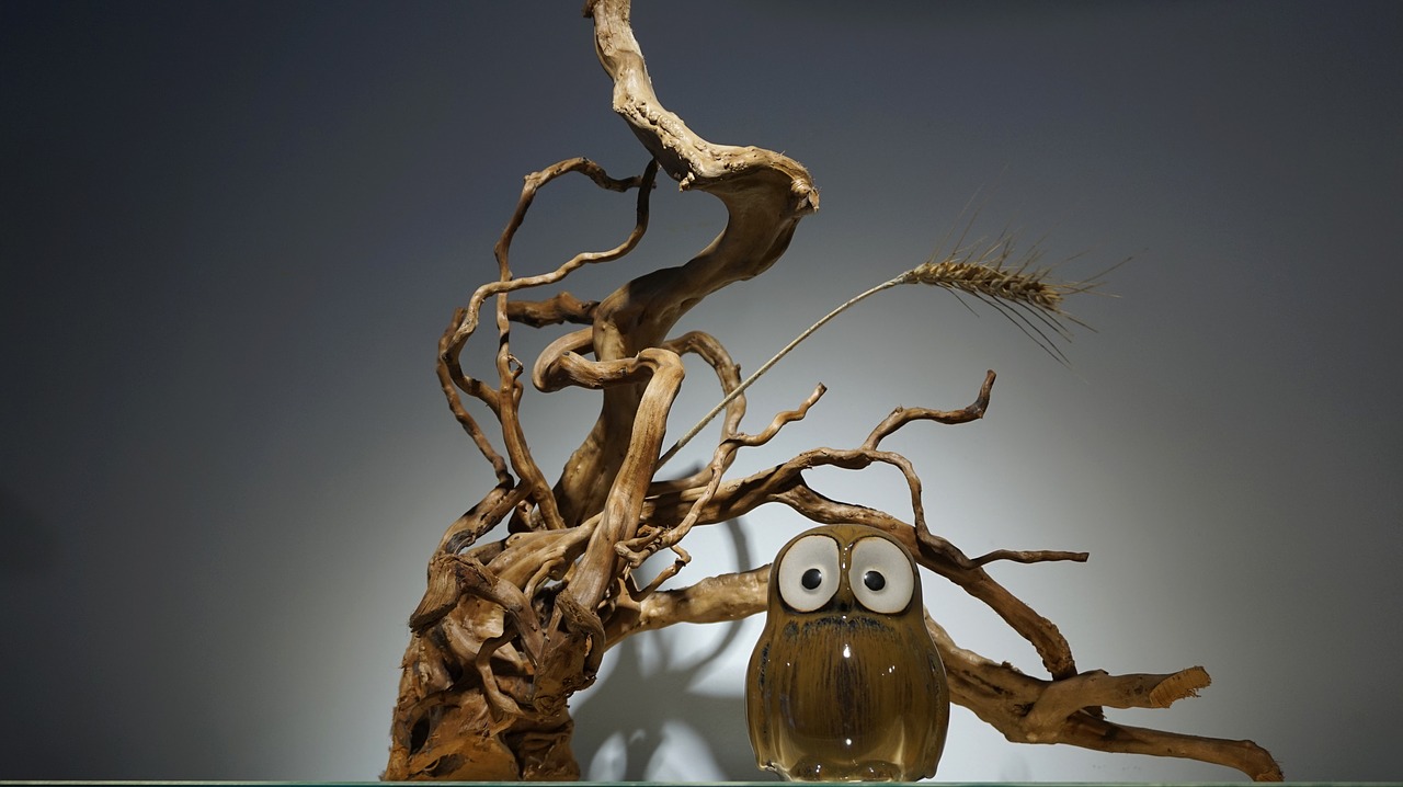 Image - device owl deadwood decoration