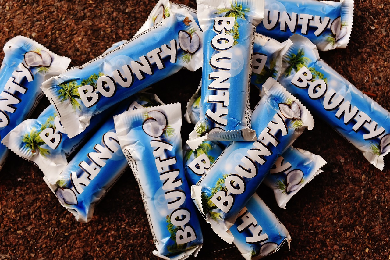 Image - bounty candy bar chocolate coconut