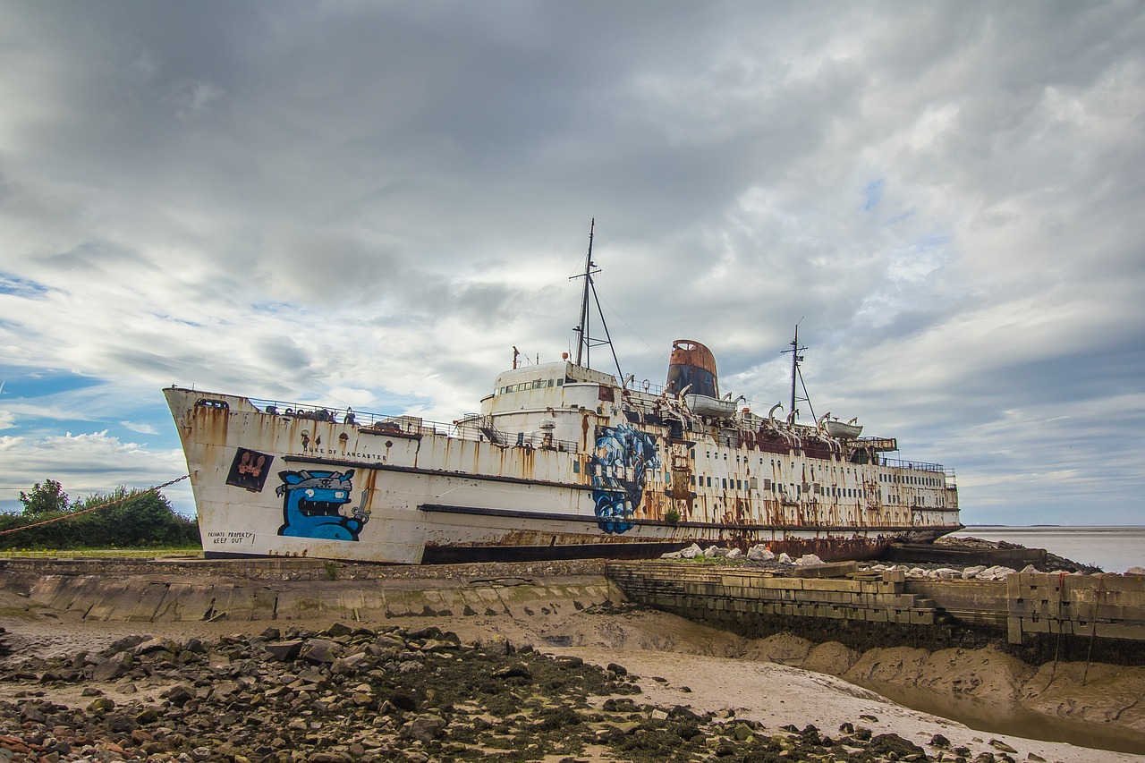 Image - abandoned ship port history