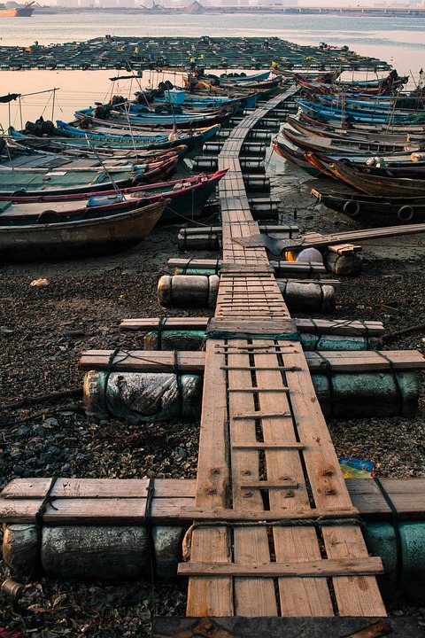 Image - wooden boat sea fishing boats