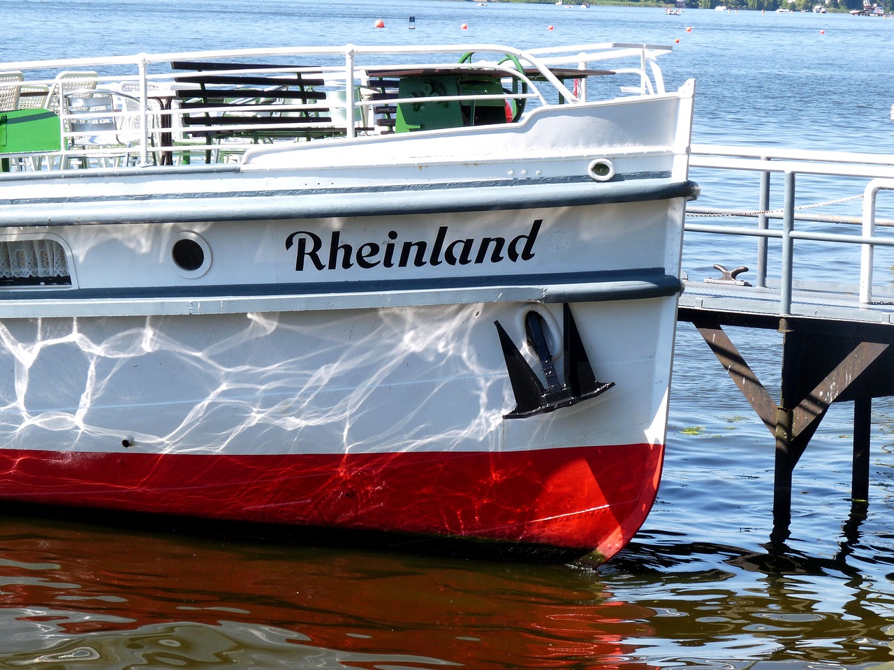 Image - ferry history old mood river