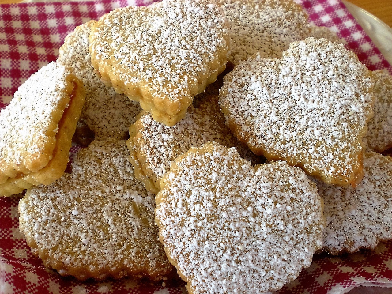 Image - cookie heart sugar love pastries