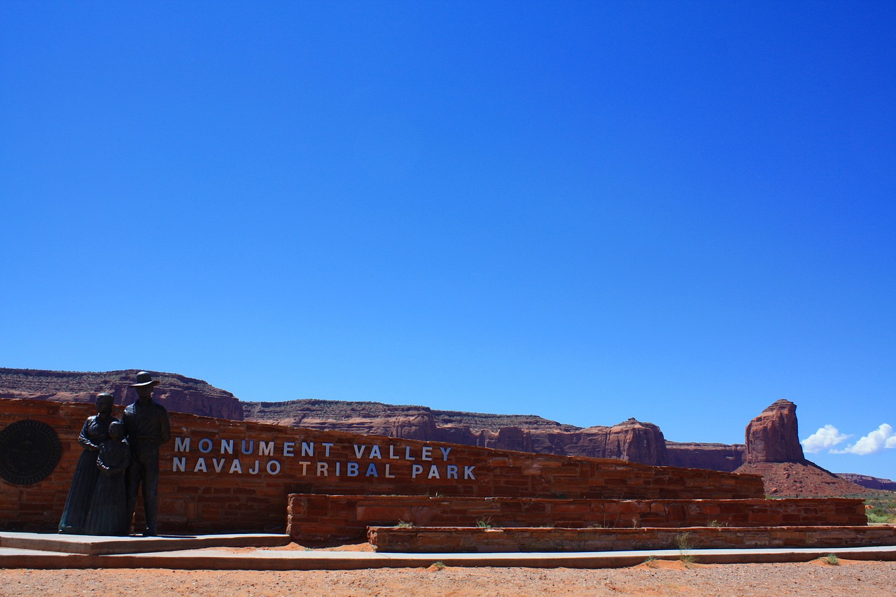 Image - monument valley entrance usa