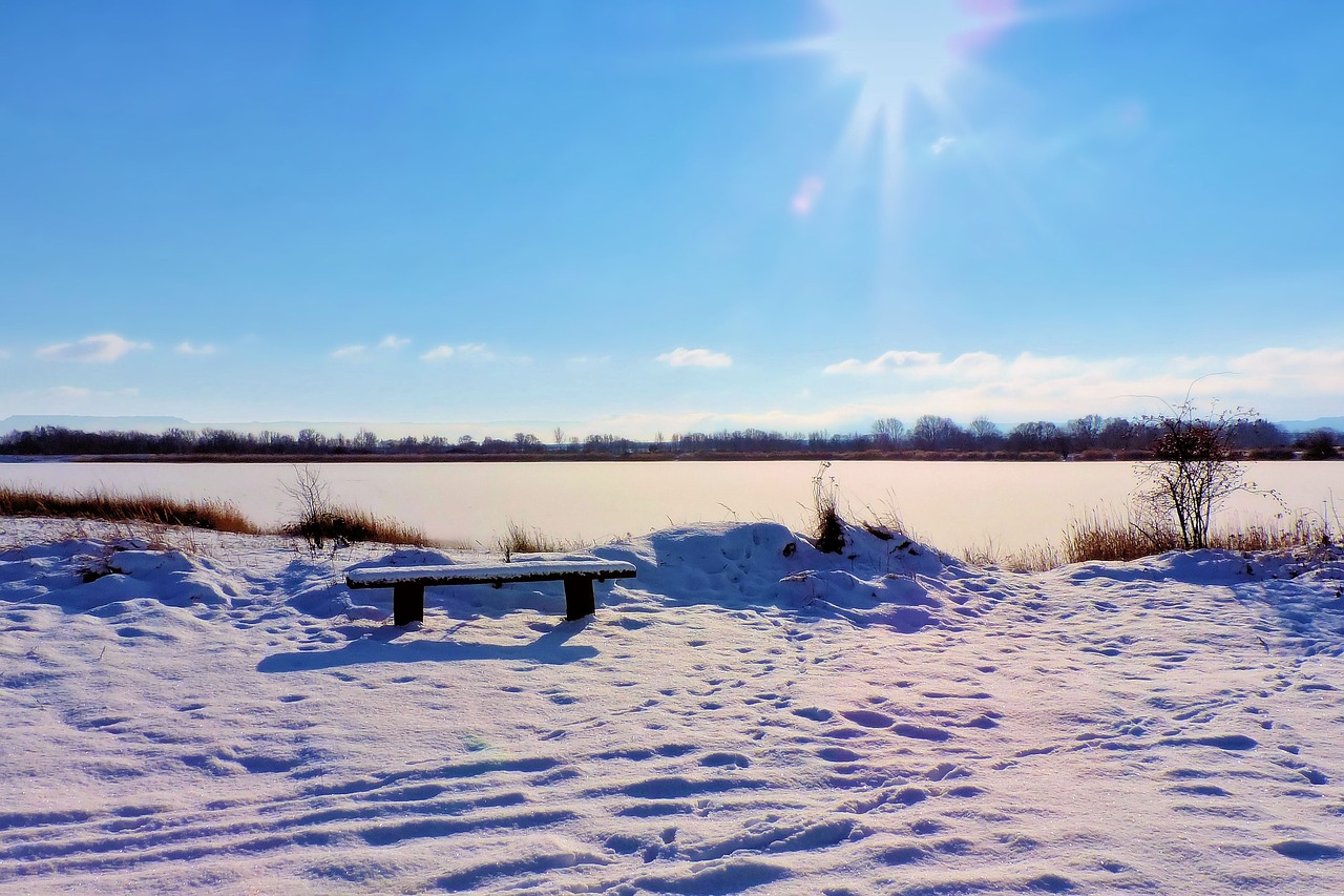 Image - landscape lake frozen bank