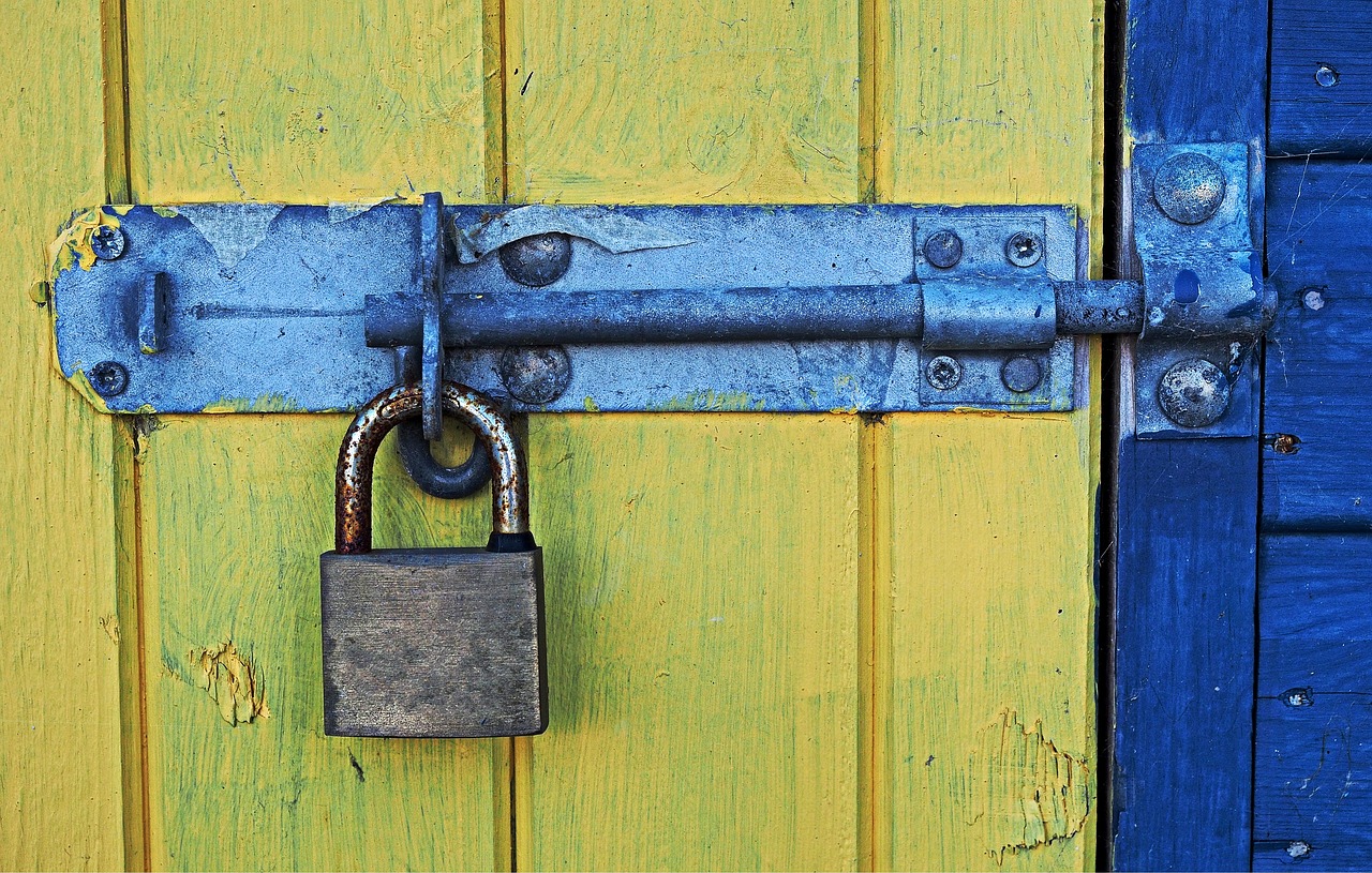 Image - bolt padlock lock security shed