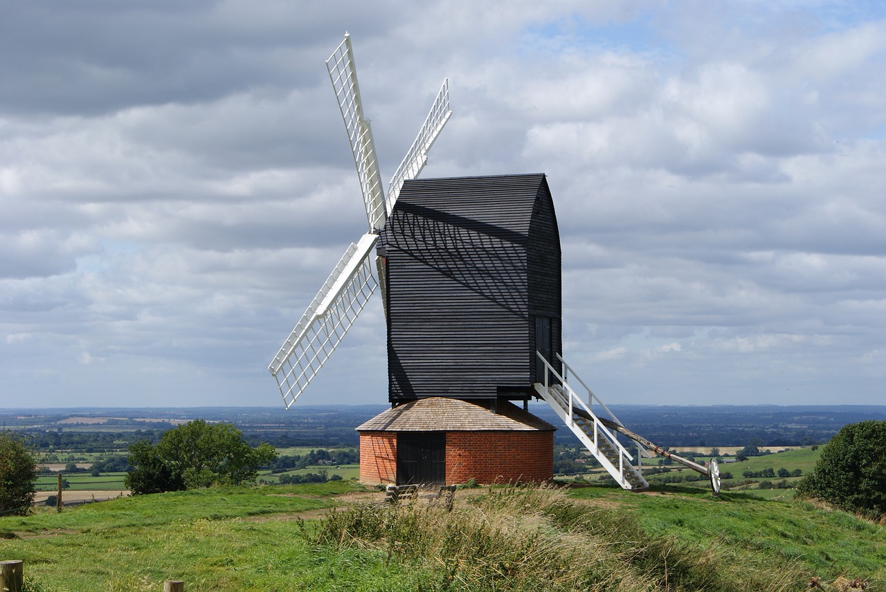 Image - windmill buckinghamshire wooden old