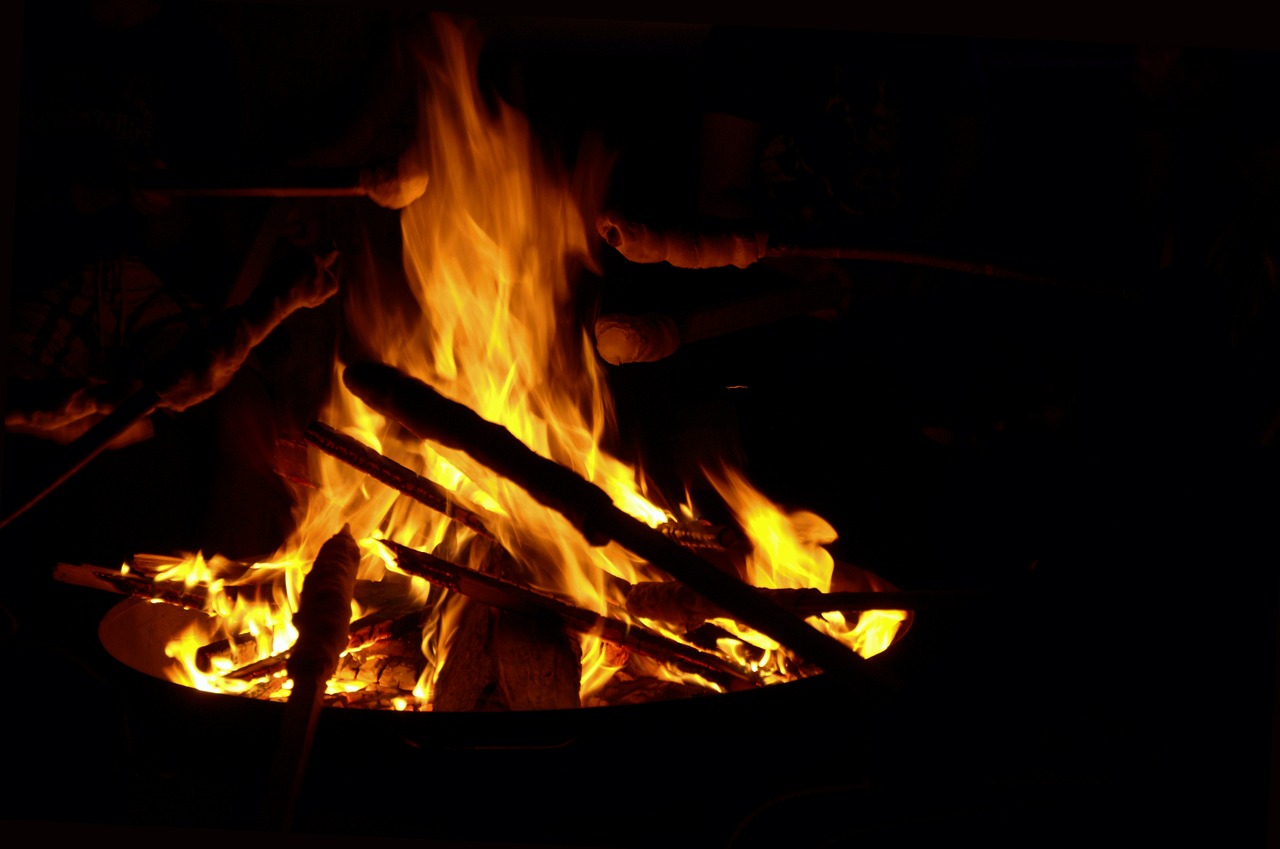 Image - fire campfire stick bread burn