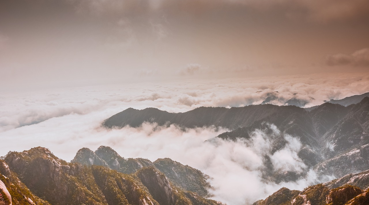 Image - huangshan clouds xian qi foggy road