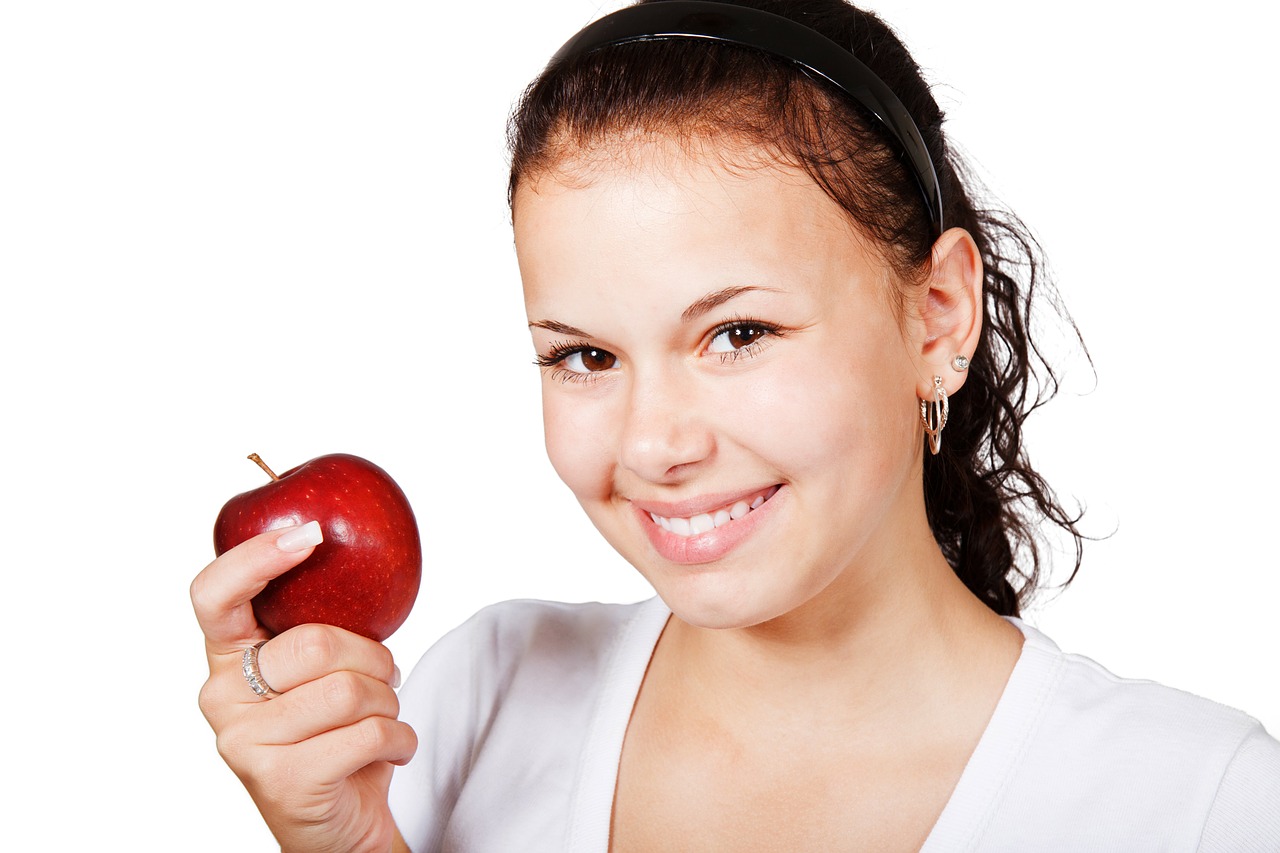 Image - apple cute diet female food fruit