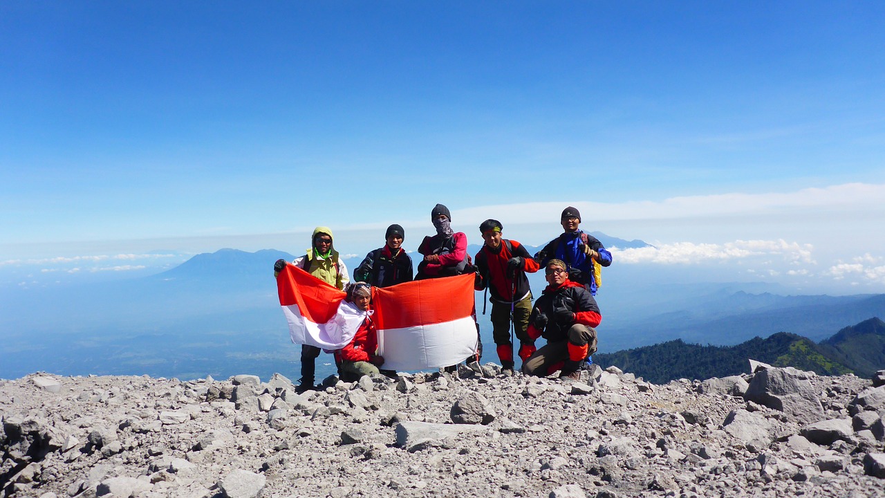 Image - summit tracking mountain indonesia