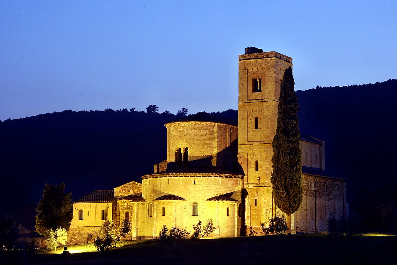 Image - tuscany blue hour italy mood