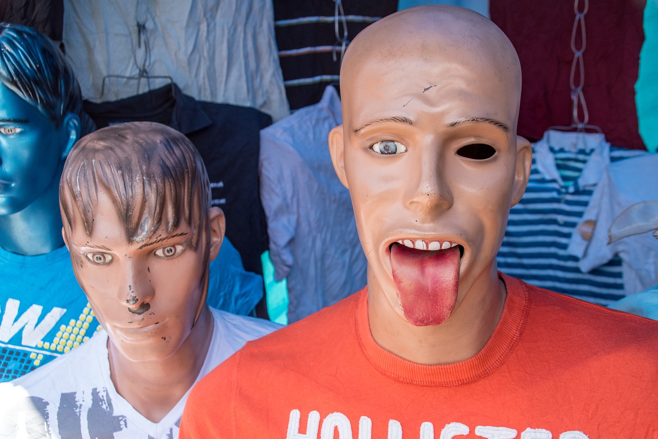 Image - display dummy horror fash face