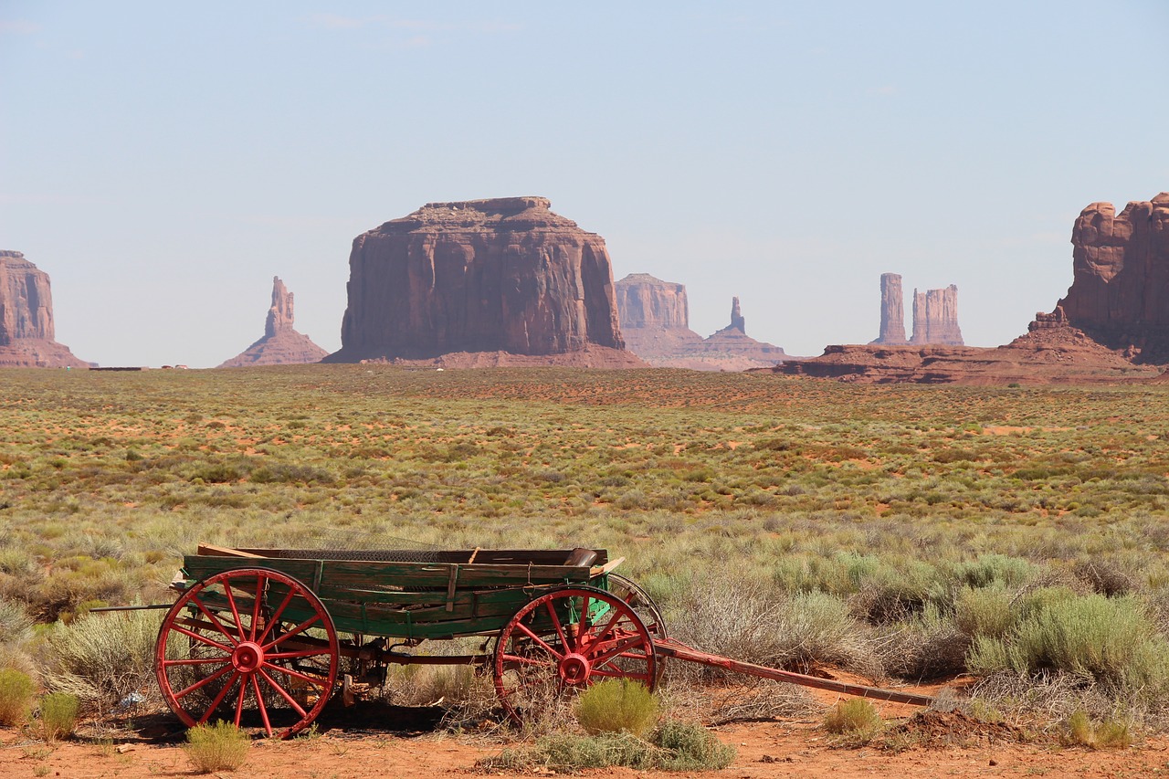 Image - monument valley trolley utah