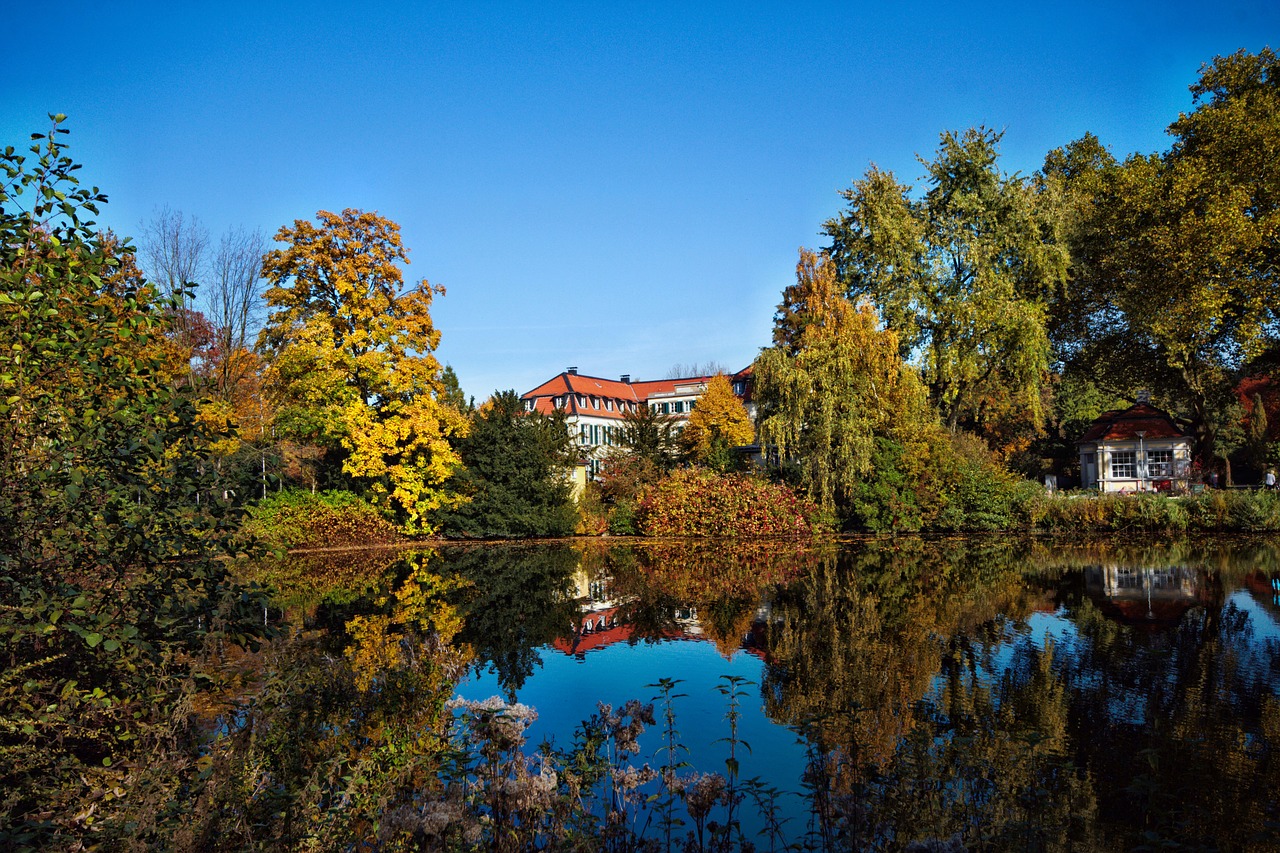 Image - gelsenkirchen castle mountains