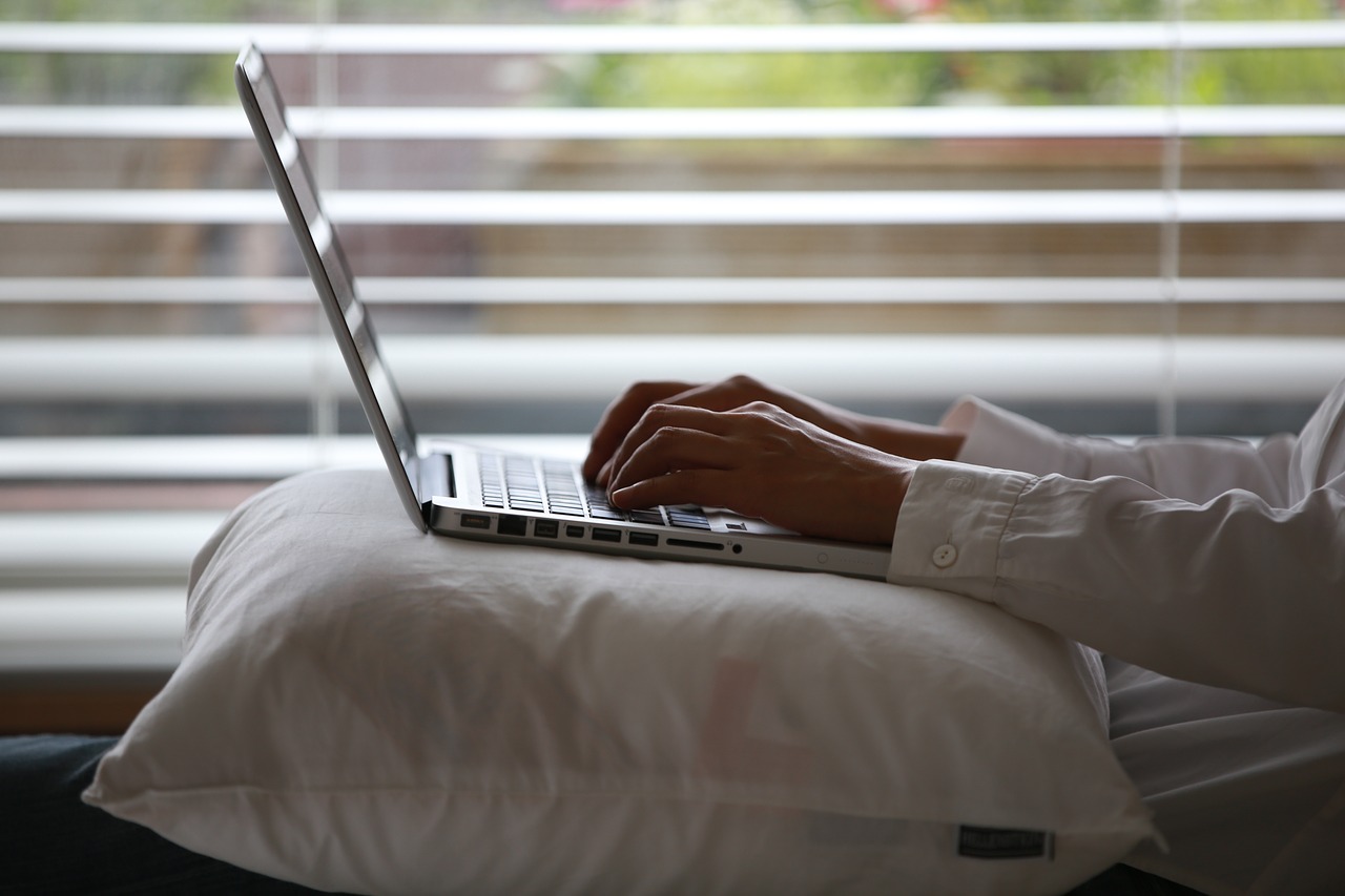 Image - hand laptop freelance computer