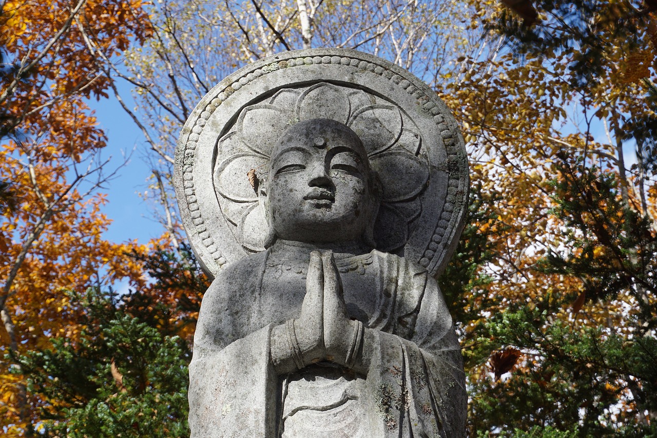 Image - guardian deity of children statue