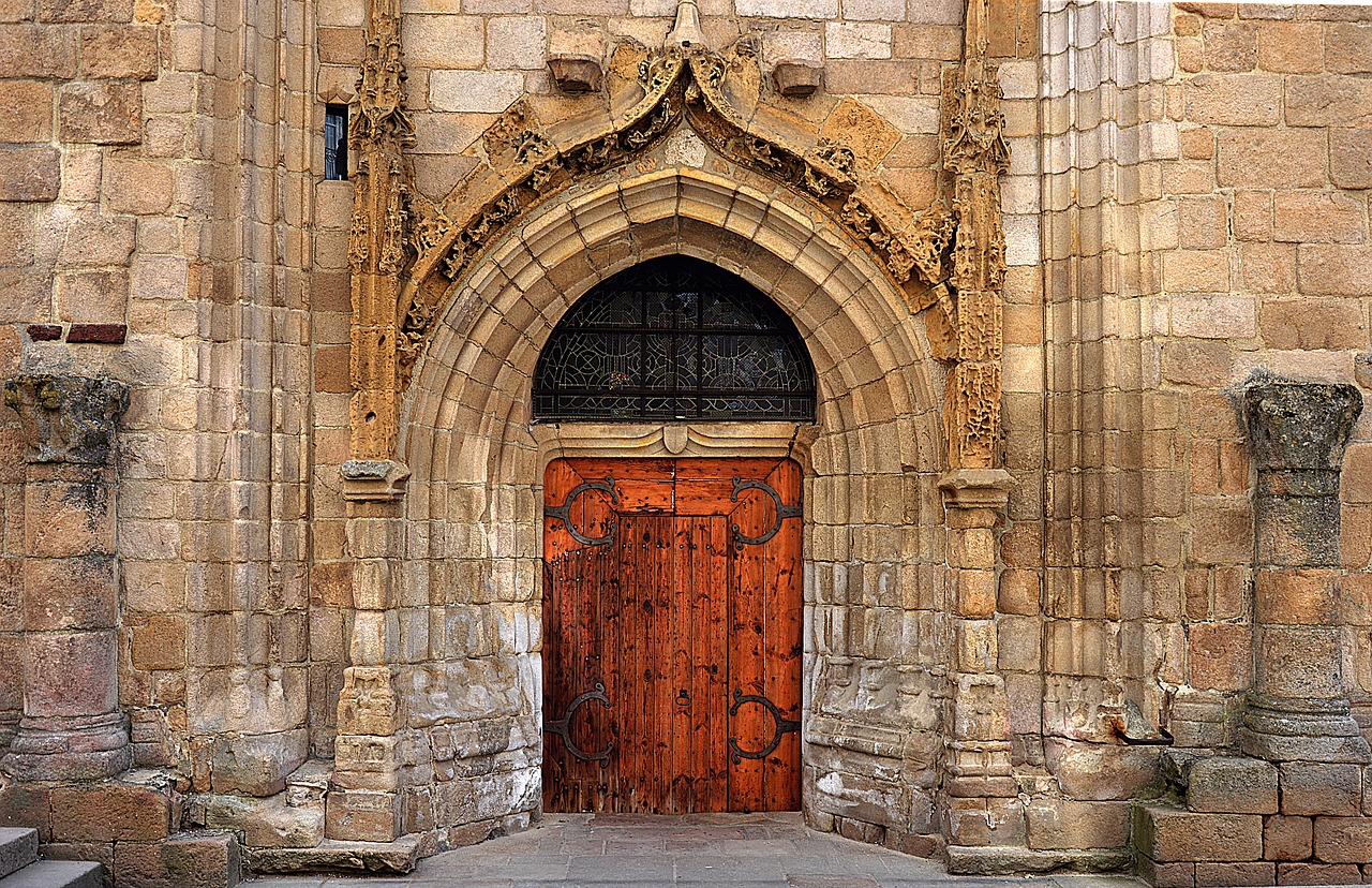 Image - church door church door old stones