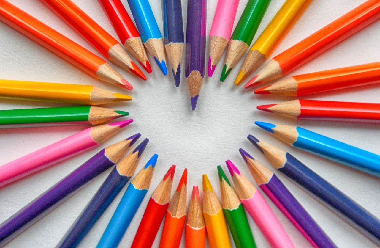 Image - colored pencils heart love map