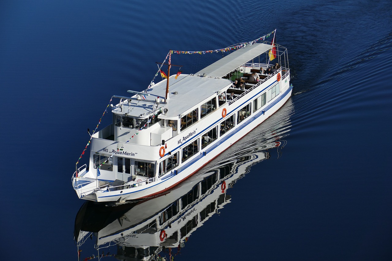 Image - tourist ship oker water nature