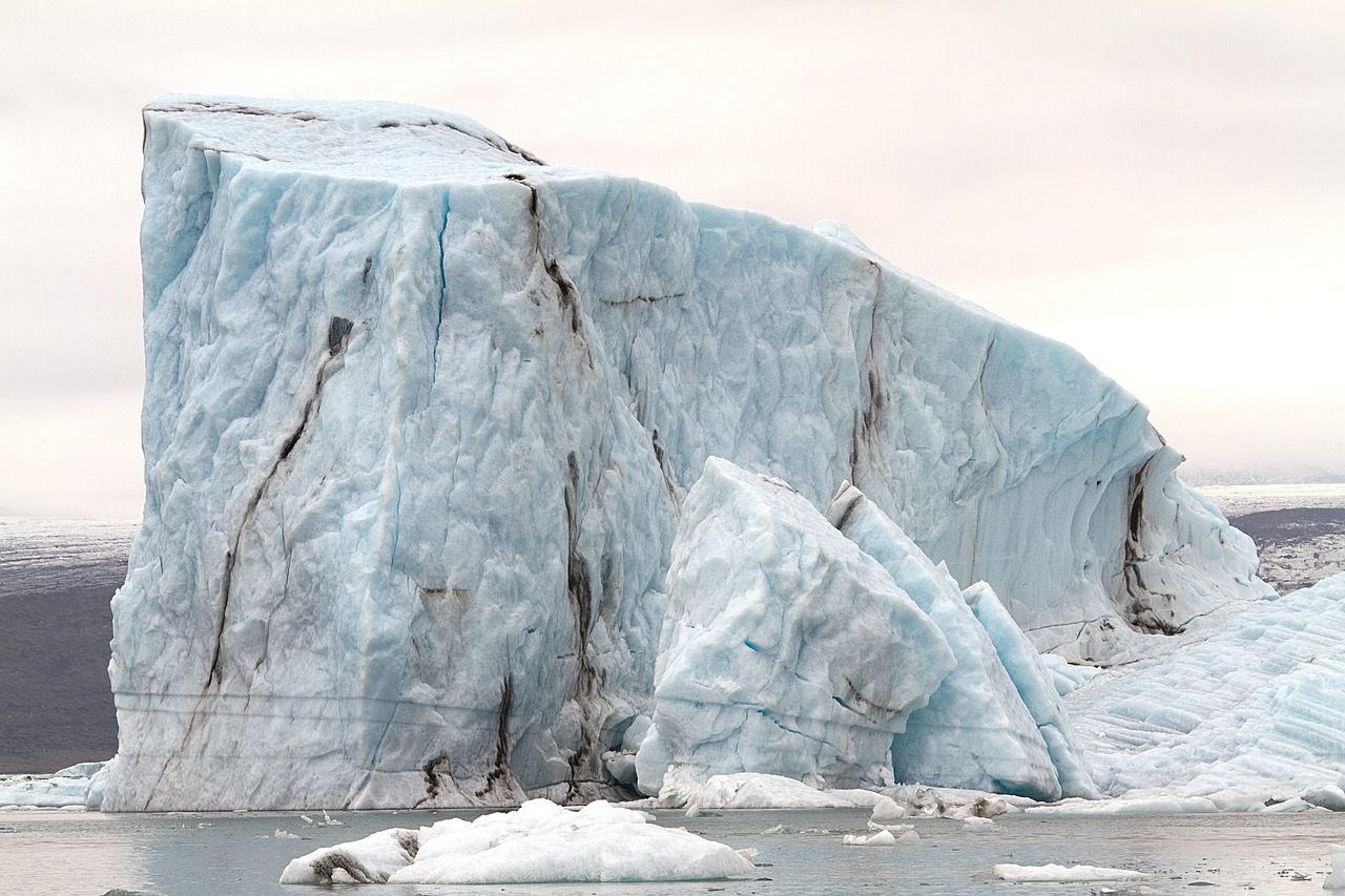 Image - iceland driving iceberg steam