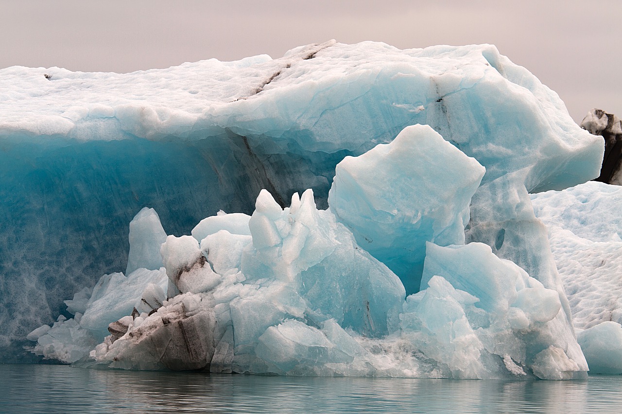 Image - iceland driving iceberg steam