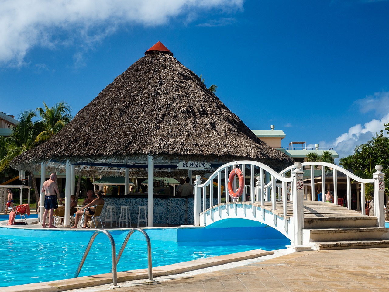 Image - cuba pool blue water swimming pool