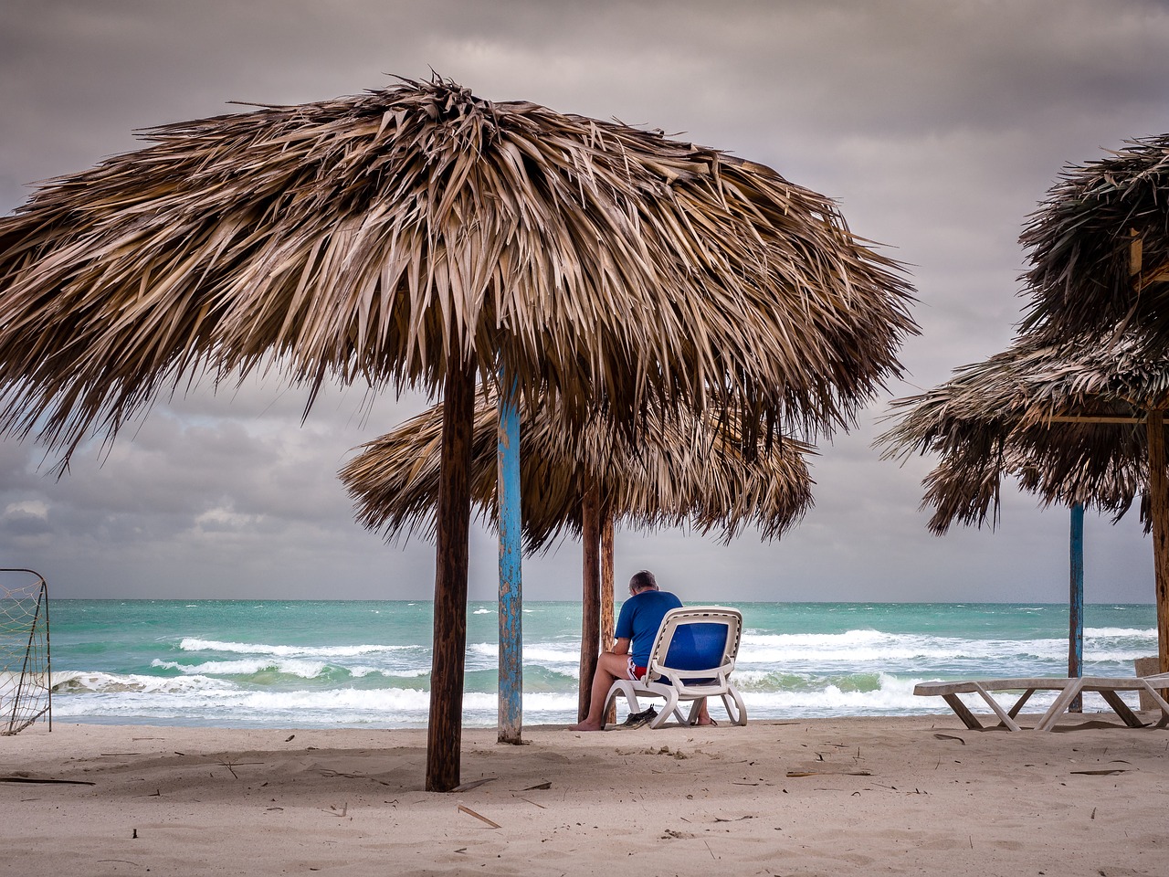 Image - clouds beach sea sky gloomy