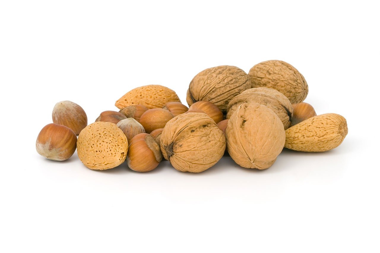 Image - various nuts almond walnut