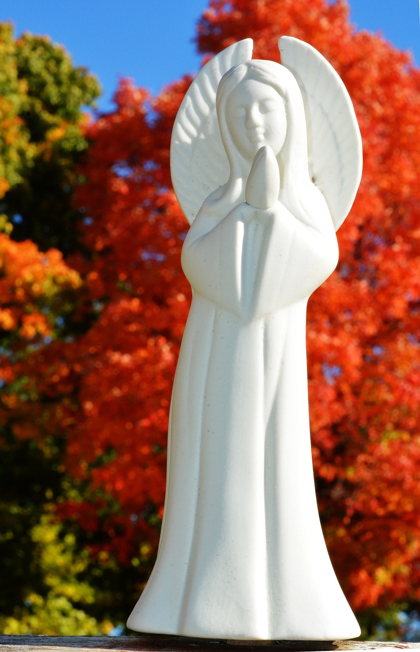 Image - angel statue graveyard religion