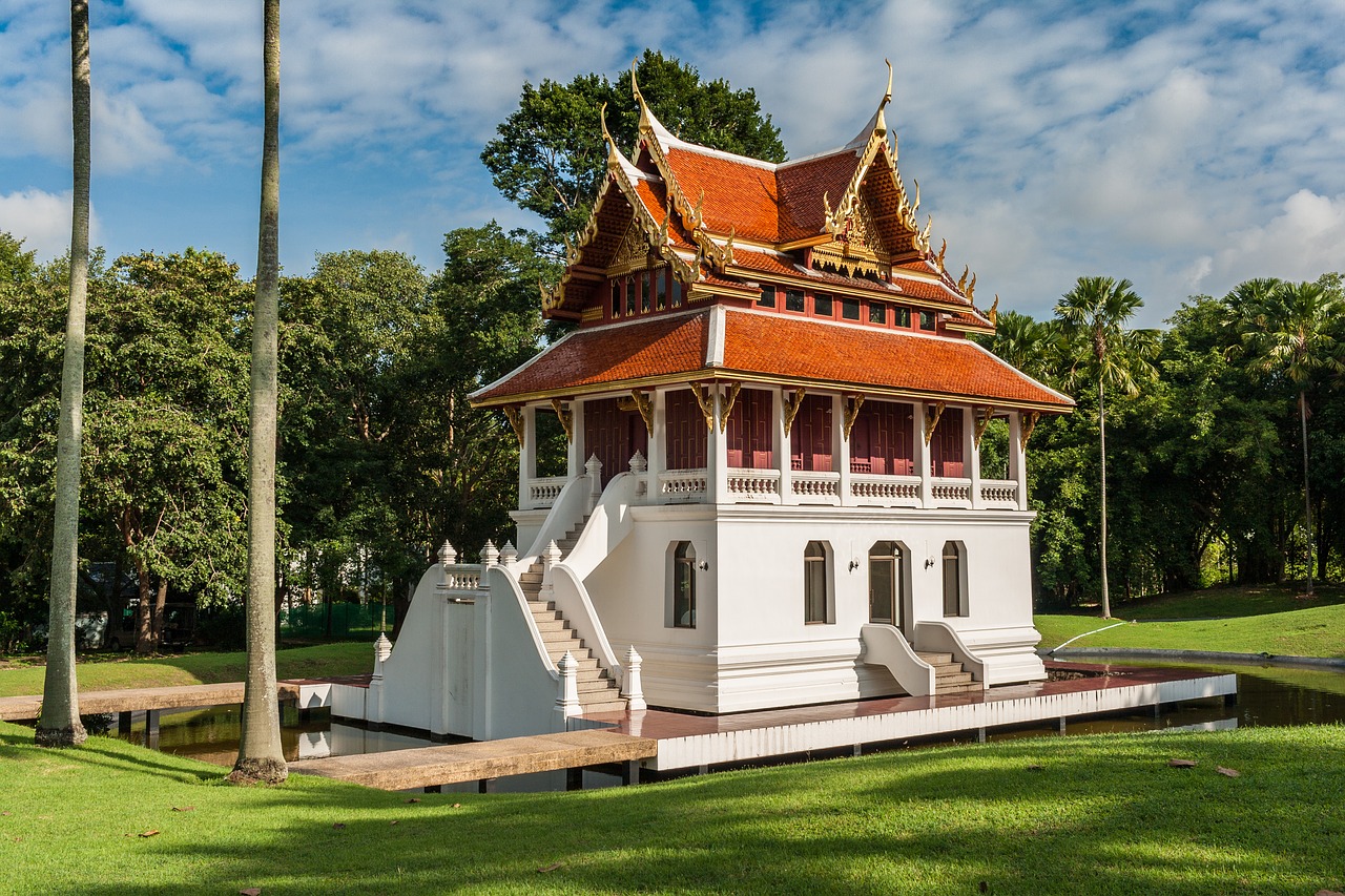 Image - buddhist temple complex thailand