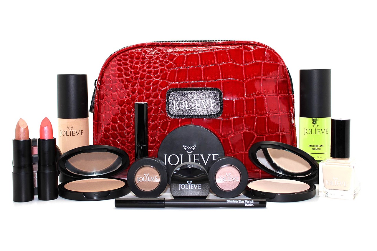 Image - makeup cosmetics lipstick eyeshadow